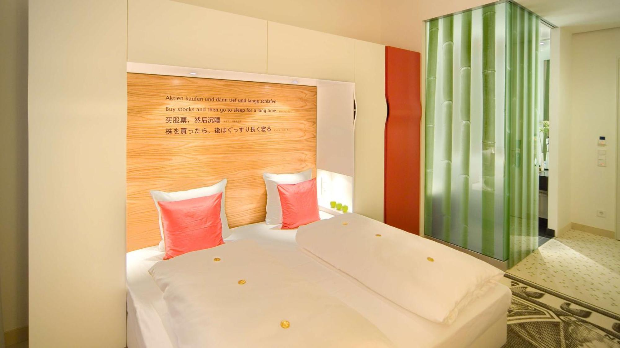 Hotel Park Plaza Wallstreet Mitte 4*